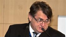 Pád na dno. Byl hejtman i poslanec, teď je invalida a kvůli ROP Severozápad má v patách policii Jiří Šulc byl v letech 2000 až 2008 hejtmanem Ústeckého kraje. | na serveru Lidovky.cz | aktuální zprávy
