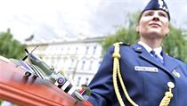 U pomníku válečným letcům v podobě okřídleného lva na Klárově v Praze se konal... | na serveru Lidovky.cz | aktuální zprávy
