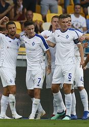 Proč Dynamo postoupilo? Vytěžilo z minima maximum, přiznává ukrajinský server Benjamin Verbič slaví branku se svými spoluhráči. | na serveru Lidovky.cz | aktuální zprávy