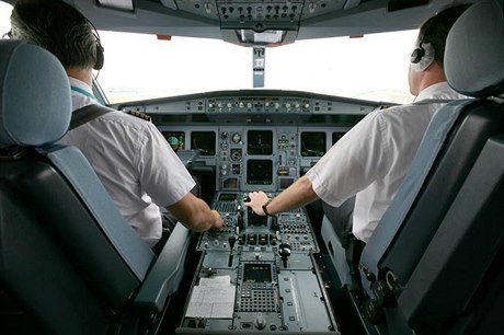 Piloti SA kvli krizi v letectví souhlasí se sníením mezd (ilustraní foto).