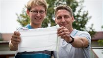 Vyřazená padákovina z armádních skladů může mít své další využití. Jakub Sapák... | na serveru Lidovky.cz | aktuální zprávy