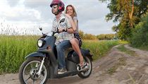 Jízda na skútru – ilustrační foto. Jízda na skútru – ilustrační foto.