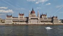 Budova maďarského parlamentu je jednou z ikonických staveb Budapešti. | na serveru Lidovky.cz | aktuální zprávy