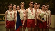 Senzační vítězové evropského šampionátu v roce 1946 v Ženevě. Snímek Zlatý... | na serveru Lidovky.cz | aktuální zprávy