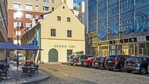 Restaurace Grand Cru s vyhlášenou kuchyní se nachází v odlehlé Lodecké ulici v... | na serveru Lidovky.cz | aktuální zprávy