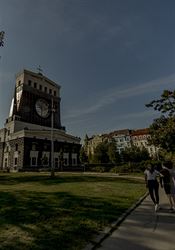 Skvosty První republiky: Nejsvětější srdce Páně se zpřístupní 28. října zdarma Plečnik navrhl také úpravy náměstí, k těm však nikdy nedošlo. | na serveru Lidovky.cz | aktuální zprávy