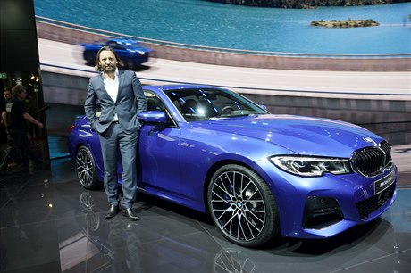 Jozef Kaba pedstavoval na autosalonu v Paíi nové BMW ady 3