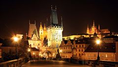Praha v noci. (ilustraní foto)