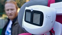 Robot Matylda cestoval stopem z Jablonce nad Nisou do Pelhřimova. | na serveru Lidovky.cz | aktuální zprávy