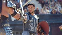 Russell Crowe ve filmu Gladiátor (2000). Režie: Ridley Scott. | na serveru Lidovky.cz | aktuální zprávy