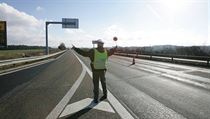 Dopravní policista na dálnici, ilustrační foto. | na serveru Lidovky.cz | aktuální zprávy