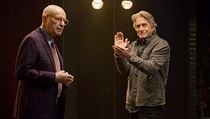 Alan Arkin a Michael Douglas. Seriál The Kominsky Method (2018). Režie: Chuck... | na serveru Lidovky.cz | aktuální zprávy