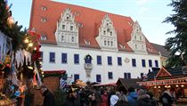 Netradičním adventním kalendářem ve východoněmecké Míšně je budova radnice. | na serveru Lidovky.cz | aktuální zprávy