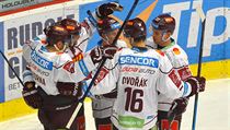 Hráči Sparty se radují z gólu. | na serveru Lidovky.cz | aktuální zprávy