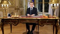 Prezdient Macron pózuje před prohlášením | na serveru Lidovky.cz | aktuální zprávy