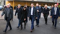 Polský premiér Mateusz Morawiecki (uprostřed) navštívil 21. prosince 2018 důl... | na serveru Lidovky.cz | aktuální zprávy