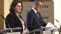 Ministryně práce a sociálních věcí Jana Maláčová a premiér Andrej Babiš. | na serveru Lidovky.cz | aktuální zprávy
