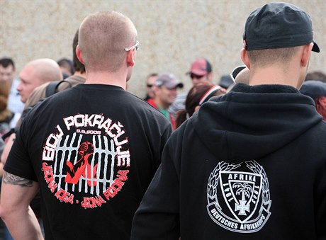 Pravicoví radikálové v Brn protestovali proti trestnímu stíhání svých deseti...