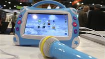 Zařízení iView Kids Sing Pad, které je určené pro děti. Tablet má také... Zařízení iView Kids Sing Pad, které je určené pro děti. Tablet má také...