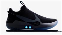 Samozavazovací tenisky Nike Adapt BB. | na serveru Lidovky.cz | aktuální zprávy