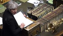 Theresa Mayová během úterního jednání. | na serveru Lidovky.cz | aktuální zprávy