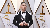 Vyzývavý vzkaz. Krasobruslař Adam Rippon svou variací na večerní oděv na... | na serveru Lidovky.cz | aktuální zprávy