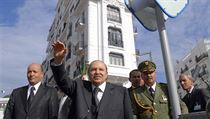 Nové alžírské metro do provozu uvedl prezident Abdal Azíz Buteflika | na serveru Lidovky.cz | aktuální zprávy