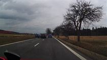 Řidič černého Superbu si při předjíždění z nepozornosti nevšiml, že předjížděcí... | na serveru Lidovky.cz | aktuální zprávy