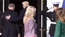 Monika Babišová a Melanie Trumpová po příjezdu do Bílého domu. | na serveru Lidovky.cz | aktuální zprávy