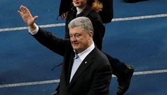 Prezident Petro Poroenko se zúastnil prezidentské debaty ped nedlními...