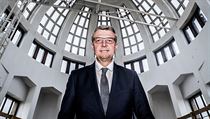 Ministr průmyslu Karel Havlíček. Ministr průmyslu Karel Havlíček.