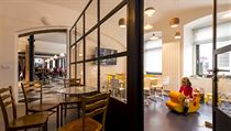 Vznikl oddělený salonek v anglickém stylu a bývalé bistro se proměnilo v dětský... | na serveru Lidovky.cz | aktuální zprávy