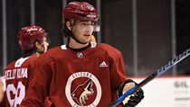 Liam Kirk během tréninkového kempu s Arizonou Coyotes. | na serveru Lidovky.cz | aktuální zprávy