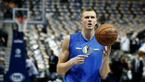 Lotyšský basketbalista Kristaps Porzingis. | na serveru Lidovky.cz | aktuální zprávy