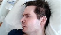 Nechat zemřít, nebo uměle držet naživu? Případ Vinceta Lamberta rozdělil Francii Vincent Lambert na nemocničním lůžku. | na serveru Lidovky.cz | aktuální zprávy