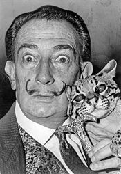Výstava Salvadora Dalího Enigma se v Praze znovu otevřela po epidemii koronaviru Katalánský malíř Salvador Dalí s ocelotem. | na serveru Lidovky.cz | aktuální zprávy
