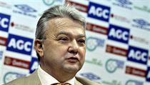 Ve věku třiasedmdesát let zemřel Štěpán Popovič, bývalý dlouholetý ředitel... Ve věku třiasedmdesát let zemřel Štěpán Popovič, bývalý dlouholetý ředitel...