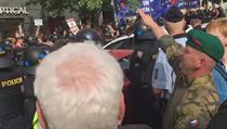 Muž na akci SPD hajloval, dostal ya to od soudu podmínku a pokutu 30 tisíc... | na serveru Lidovky.cz | aktuální zprávy