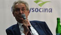Miloš Zeman na návštěvě společnosti Fraenkische CZ v Okříškách. | na serveru Lidovky.cz | aktuální zprávy