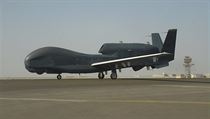 Americký bezpilotní stroj RQ-4 Global Hawk. | na serveru Lidovky.cz | aktuální zprávy Americký bezpilotní stroj RQ-4 Global Hawk. | na serveru Lidovky.cz | aktuální zprávy