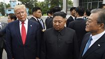 Americký prezident a vůdci obou Korejí se sešli v demilitarizovaném území. | na serveru Lidovky.cz | aktuální zprávy