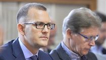 Miliardář Křetínský má koronavirus, před testem měl jen lehkou rýmu. Své firmy řídí z izolace Daniel Křetínský. | na serveru Lidovky.cz | aktuální zprávy