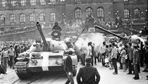 Momentka z okupace ČSR v roce 1968. | na serveru Lidovky.cz | aktuální zprávy