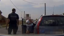 Policie zadržela opilou ženu s blokovaným řidičským průkazem. | na serveru Lidovky.cz | aktuální zprávy