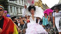 Duhovým pochodem vyvrcholil týdenní festival s tématikou LGBT Prague Pride. | na serveru Lidovky.cz | aktuální zprávy