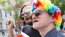 Ostravou prošel průvod hrdosti LGBT, od odpůrců jej museli oddělit těžkooděnci Jedni z prvních účastníků ostravského průvodu hrdosti gayů, leseb, bisexuálů a... | na serveru Lidovky.cz | aktuální zprávy