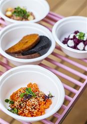 Luxusní restaurace ve stylu street food. Ochutnejte netradiční tataráky i indonéskou kuchyni Klasické i netradiční tataráky | na serveru Lidovky.cz | aktuální zprávy