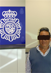 Prsa plná kokainu či tygří mládě v kufru. Jaké nejpodivnější věci byly zabaveny na letištích? Muž pašoval půl kilogramu kokainu pod nezvykle vysokou parukou, ilustrační foto. | na serveru Lidovky.cz | aktuální zprávy