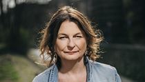 Hodiny z olova. Spisovatelka Radka Denemarková s knihou, za niž obdržela... | na serveru Lidovky.cz | aktuální zprávy