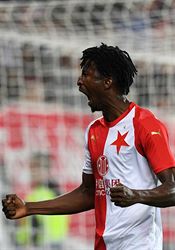 OBRAZEM: Slávisté na roztrhání. Které hvězdy sešívaných se rozletí po Evropě? 5. Peter Olayinka - Když do Slavie přicházel, stál velké peníze. Nejprve... | na serveru Lidovky.cz | aktuální zprávy